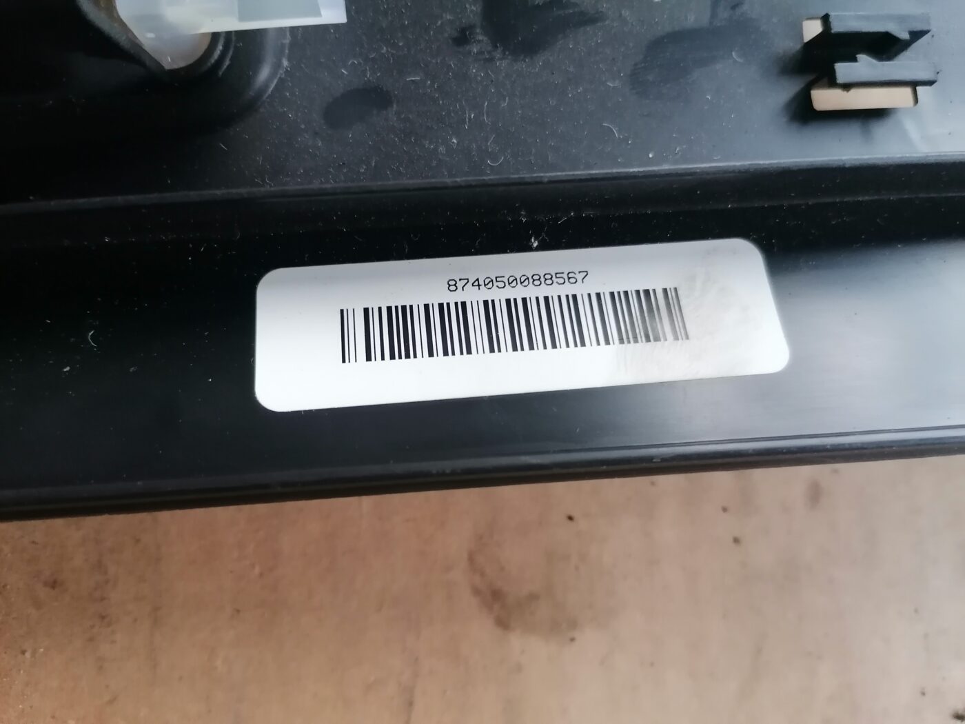 Mērinstrumentu paneļa apakšēja apdare priekš MERCEDES BENZ ML280 2008 OBSIDIAN BLACK 4 Mērinstrumentu paneļa apakšēja apdare priekš MERCEDES BENZ ML280 2008 OBSIDIAN BLACK