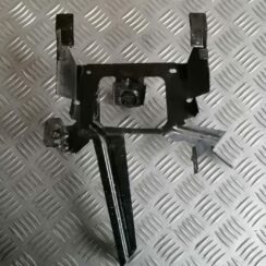 Dzinēja vadības bloka stiprinājums priekš MERCEDES BENZ ML280 2008 OBSIDIAN BLACK