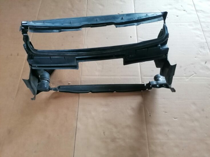 Ieplūdes gaisa deflektors/Difuzors priekš MERCEDES BENZ ML280 2008 OBSIDIAN BLACK