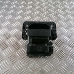 Salona durvju rokturis, aizmugures labais priekš VW CRAFTER 2018