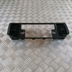 Mērinstrumentu paneļa gaisa vads, centrā priekš VW CRAFTER 2018