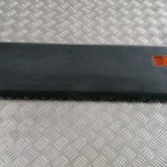 Priekšējo kreiso durvju moldings priekš VW CRAFTER 2018