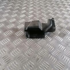 Radiatora kronšteins priekš VW CRAFTER 2018