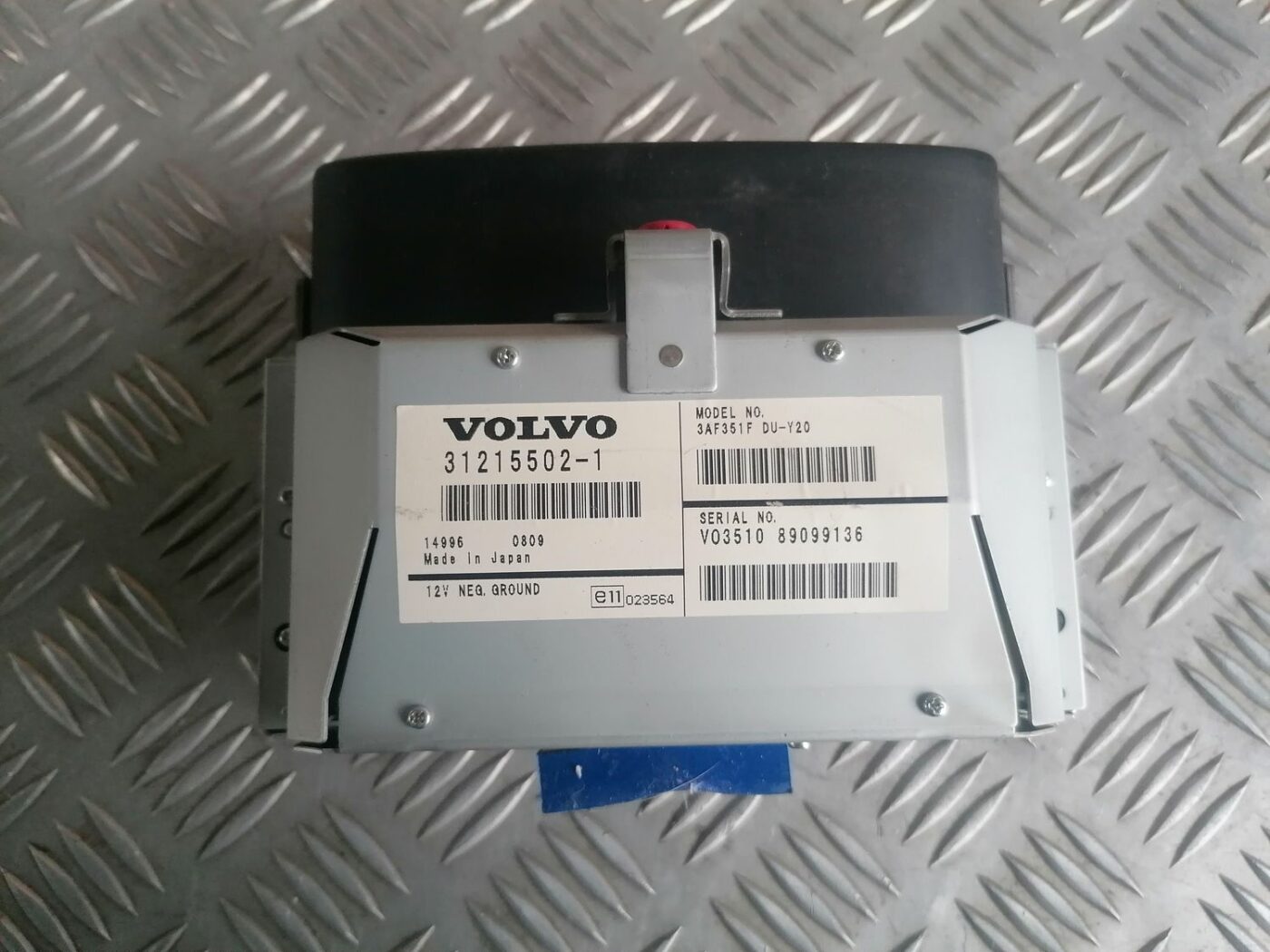 Displejs priekš VOLVO V70 2009 3 Displejs priekš VOLVO V70 2009