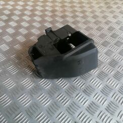 Drošinātāju kārbas korpuss priekš VOLVO V70 2009