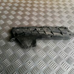 Priekšēja luktura kronšteins priekš VOLVO V70 2009