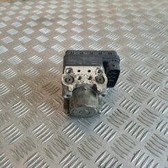 ABS bloks priekš TOYOTA RAV 4 2006