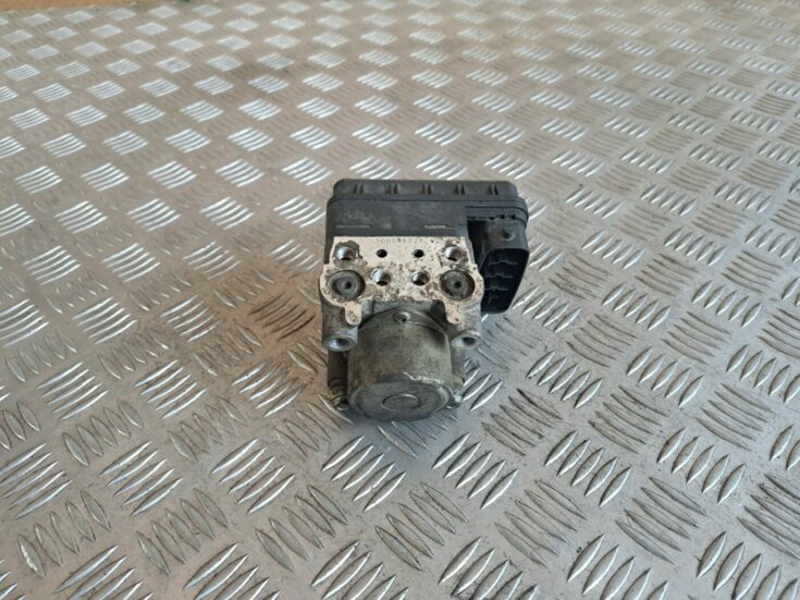 ABS bloks priekš TOYOTA RAV 4 2006