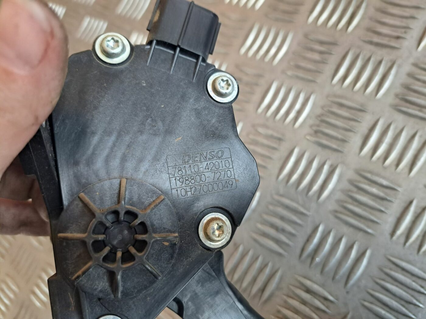 Gāzes pedālis priekš TOYOTA RAV 4 2006 3 Gāzes pedālis priekš TOYOTA RAV 4 2006