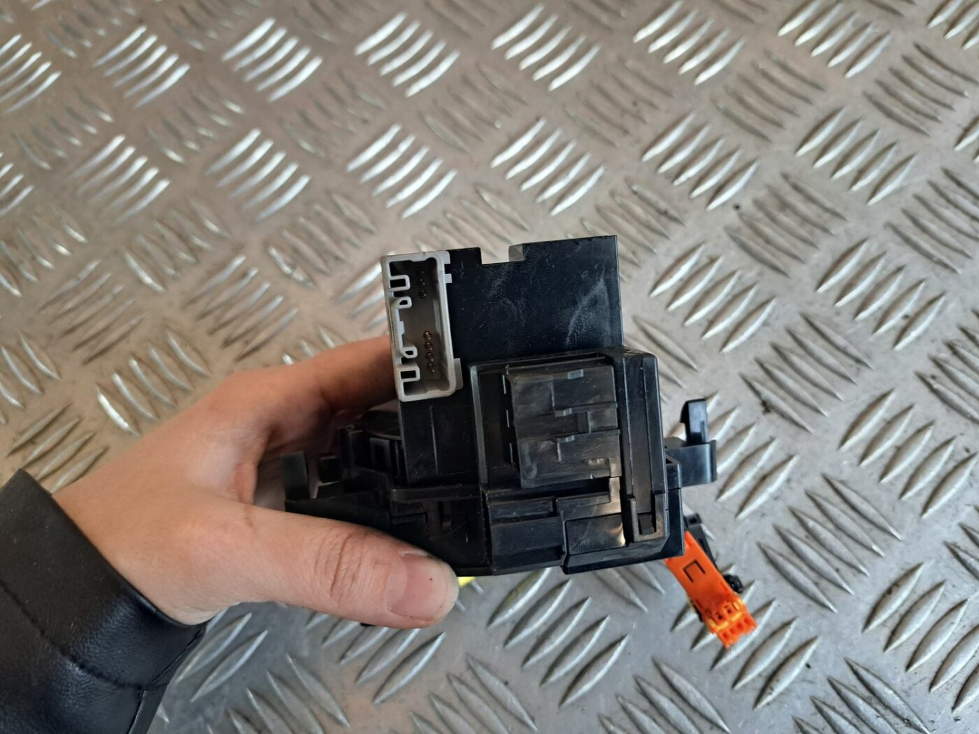 Drošības spilvena slīdgredzens priekš TOYOTA RAV 4 2006 5 Drošības spilvena slīdgredzens priekš TOYOTA RAV 4 2006