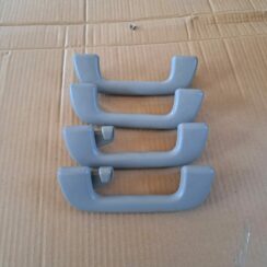 Salona rokturis griestos priekš TOYOTA RAV 4 2006