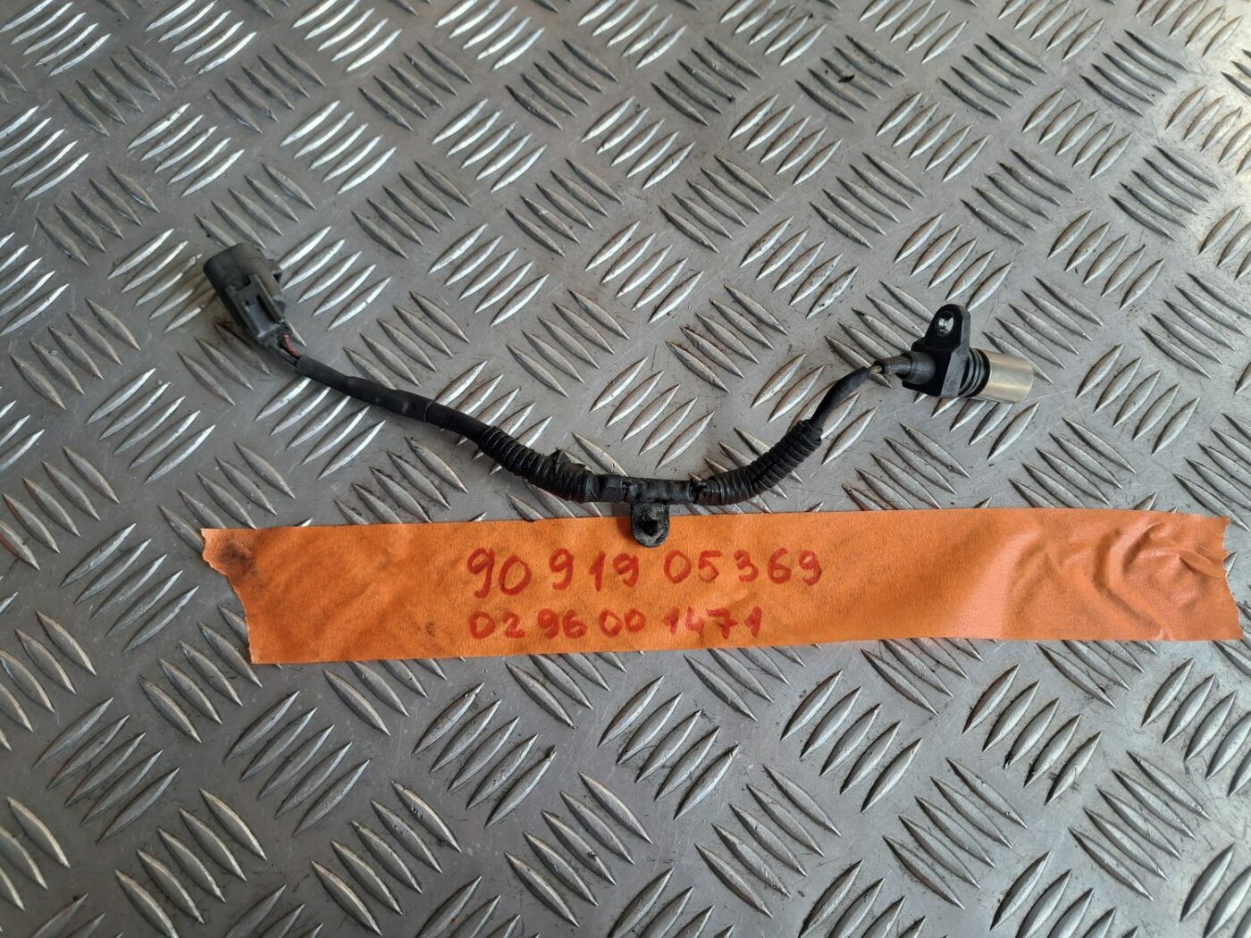 Kloķvārpstas devējs priekš TOYOTA RAV 4 2006 3 Kloķvārpstas devējs priekš TOYOTA RAV 4 2006