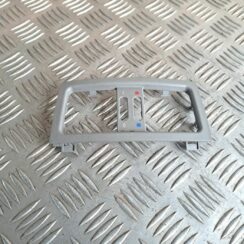 Centrālās konsoles dekoratīva uzlika priekš BMW 525 E60 2004 BLACK