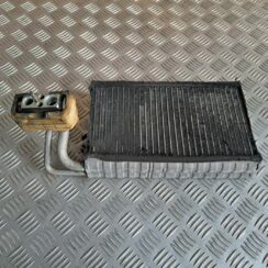 Gaisa kondicionēšanas radiators salonā priekš BMW 525 E60 2004 BLACK