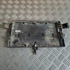 Kronšteins sēdekļa relejam priekš BMW 525 E60 2004 BLACK