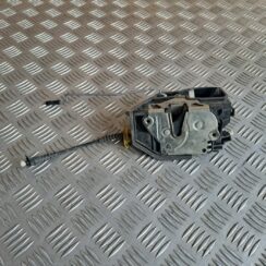 Priekšējo kreiso durvju slēdzene priekš BMW 525 E60 2004 BLACK