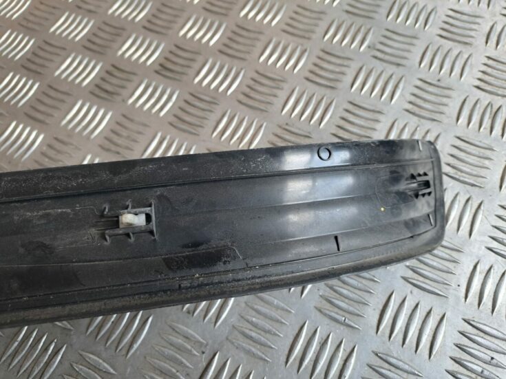 Sliekšņa priekšēja laba uzlika (salonā) priekš BMW 525 E60 2004 BLACK