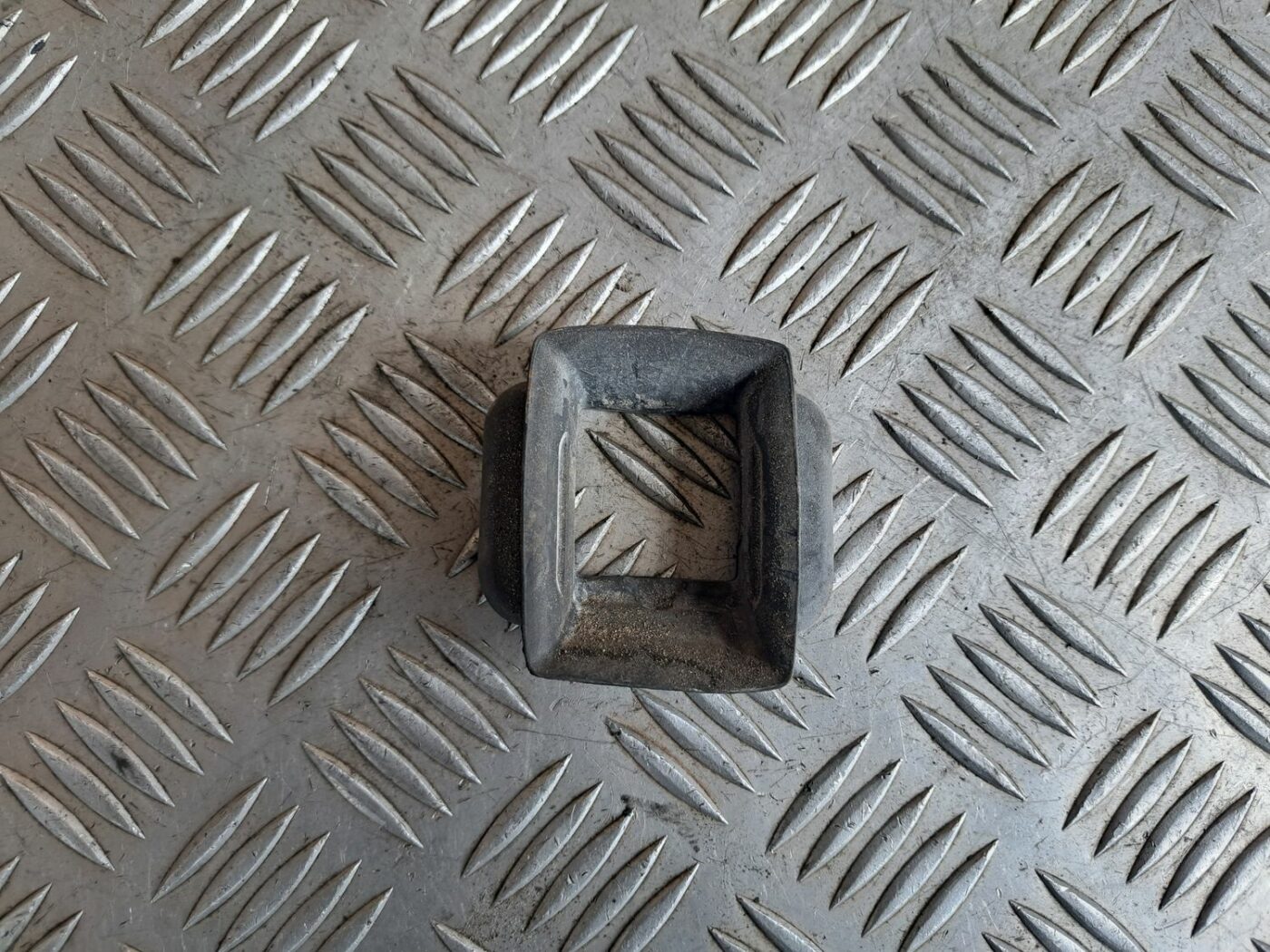 Durvju pietura priekš BMW 525 E60 2004 BLACK 2 Durvju pietura priekš BMW 525 E60 2004 BLACK