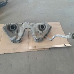 Degvielas tvertne priekš BMW 525 E60 2004 BLACK