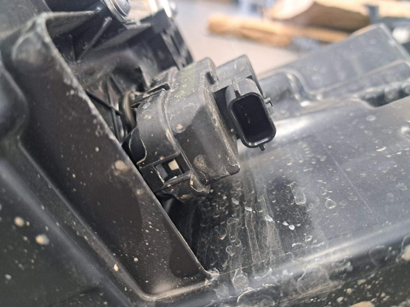 Priekšējais labais lukturis priekš RENAULT TRAFIC III 2021- 11 Priekšējais labais lukturis priekš RENAULT TRAFIC III 2021-