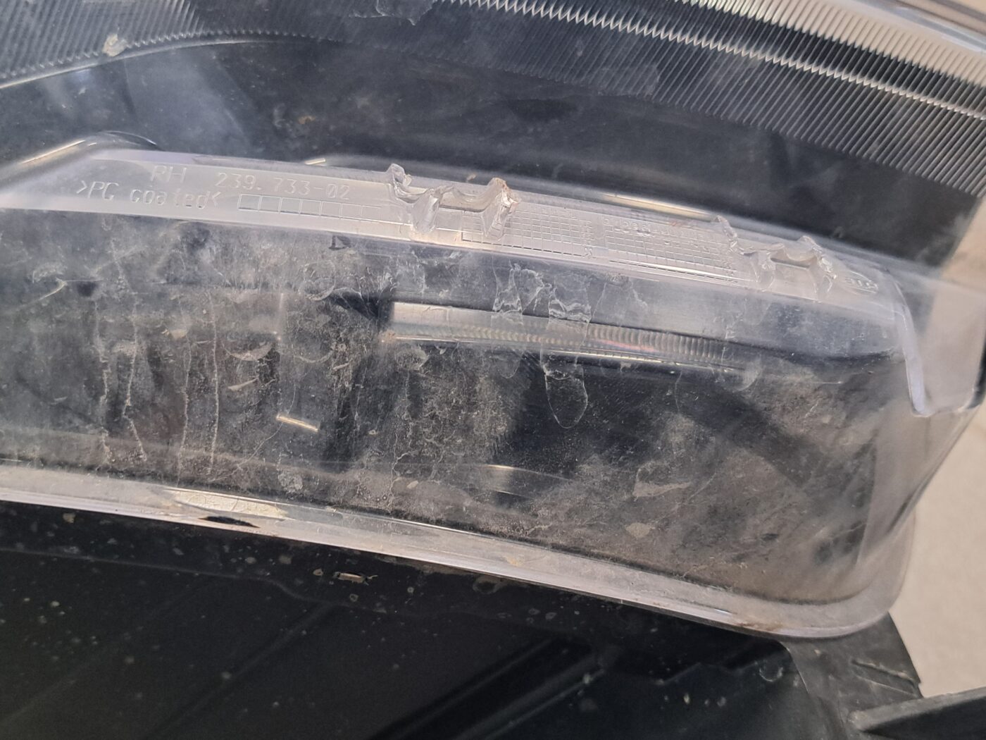 Priekšējais labais lukturis priekš RENAULT TRAFIC III 2021- 19 Priekšējais labais lukturis priekš RENAULT TRAFIC III 2021-