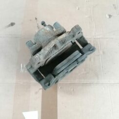 Priekšējais labais suports priekš VOLVO V70 2009