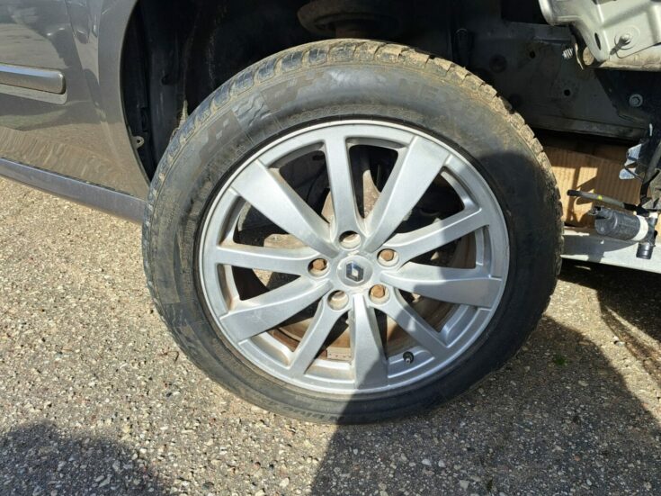Riteņa disks priekš RENAULT LAGUNA 2011