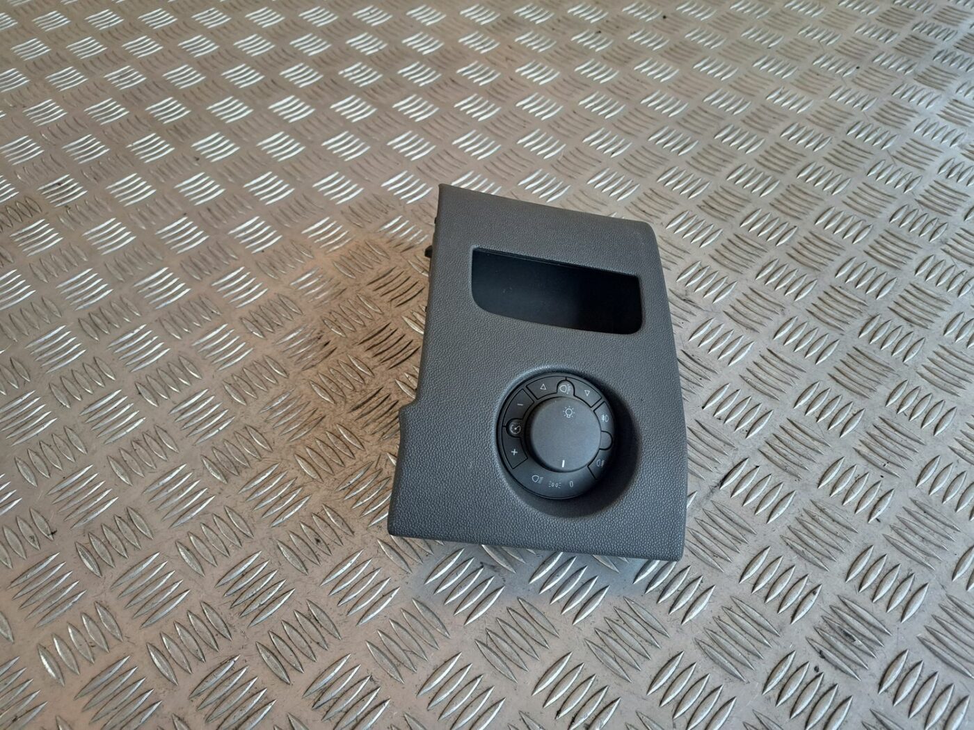 Gaismas slēdzis priekš OPEL CORSA 2007 1 Gaismas slēdzis priekš OPEL CORSA 2007