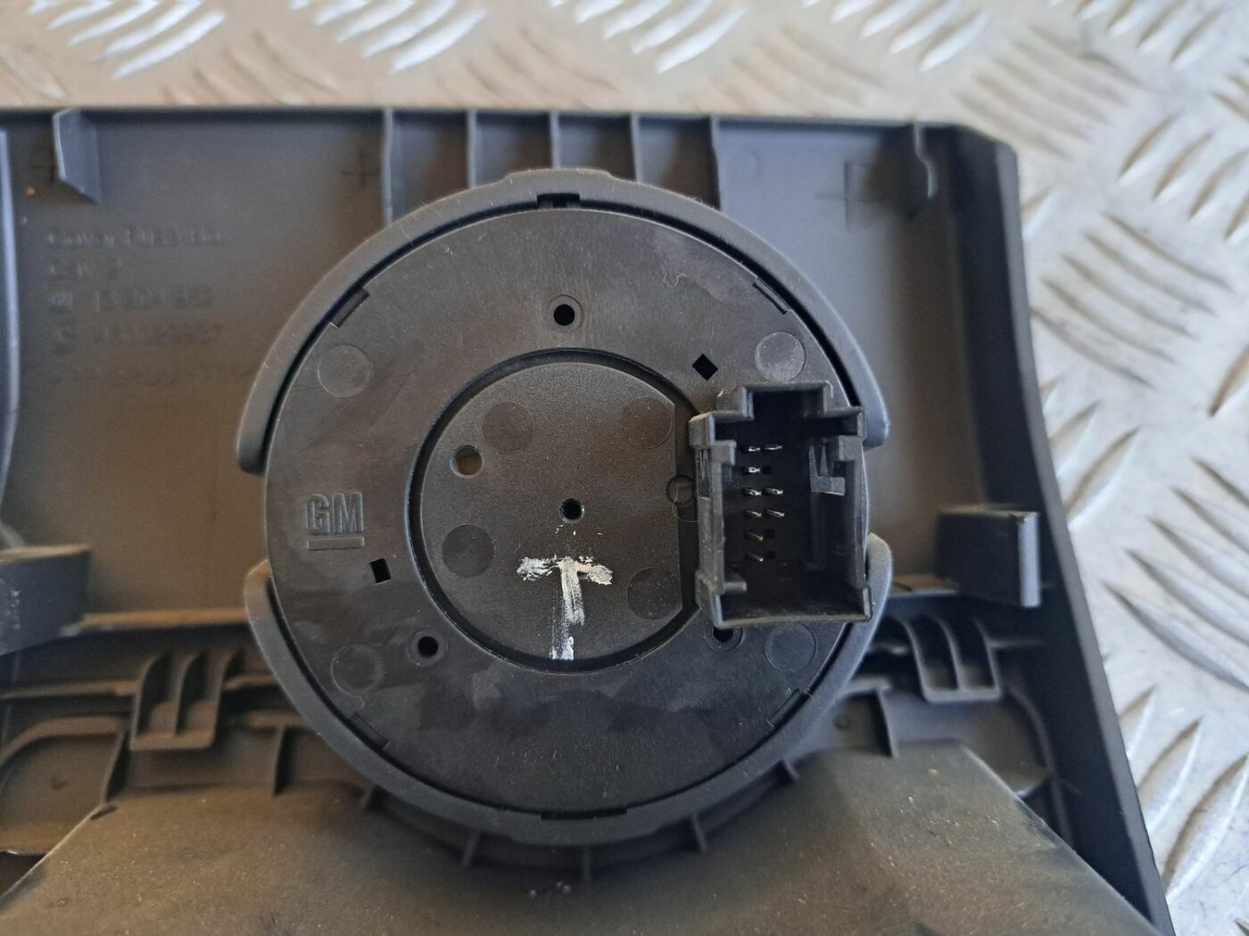 Gaismas slēdzis priekš OPEL CORSA 2007 3 Gaismas slēdzis priekš OPEL CORSA 2007