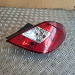 Aizmugurējais labais lukturis priekš OPEL CORSA 2007