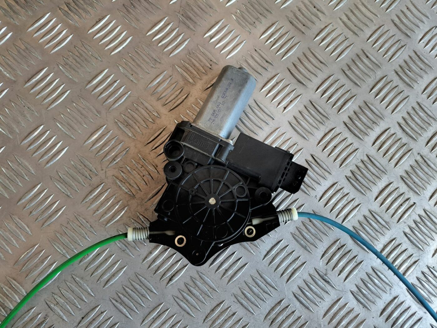 Stikla pacelšanas mehānisms priekšējais kreisais priekš OPEL CORSA 2007 2 Stikla pacelšanas mehānisms priekšējais kreisais priekš OPEL CORSA 2007