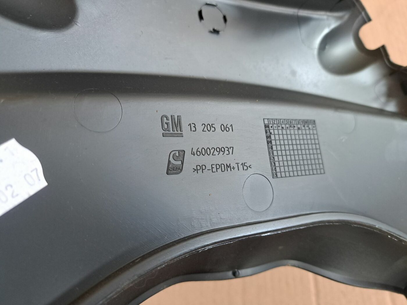 Stūres statnes putekļu aizsargs (salonā) priekš OPEL CORSA 2007 3 Stūres statnes putekļu aizsargs (salonā) priekš OPEL CORSA 2007