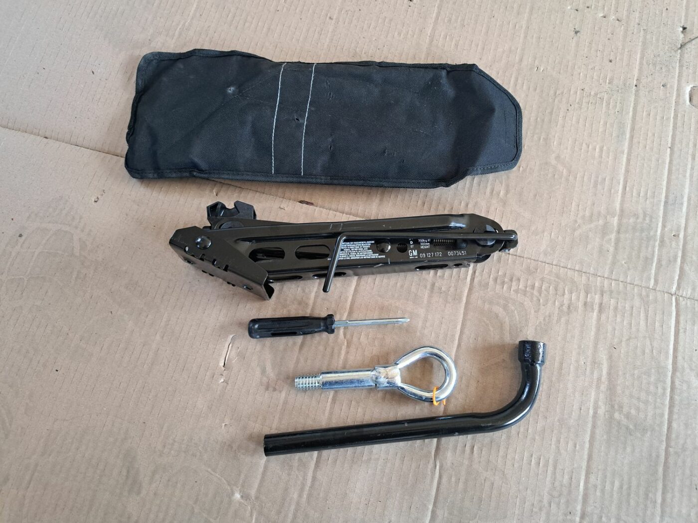 Instrumentu komplekts priekš OPEL CORSA 2007 1 Instrumentu komplekts priekš OPEL CORSA 2007