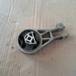 Pārnesumkārbas kronšteins priekš OPEL CORSA 2007