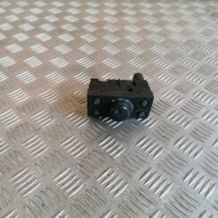 Gaismas slēdzis priekš OPEL MERIVA 2004