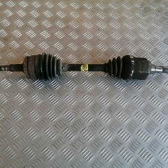 Pusass priekšējā kreisā priekš OPEL MERIVA 2004