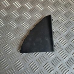 Mērinstrumentu paneļa sānu apdare priekš VW GOLF IV 1999