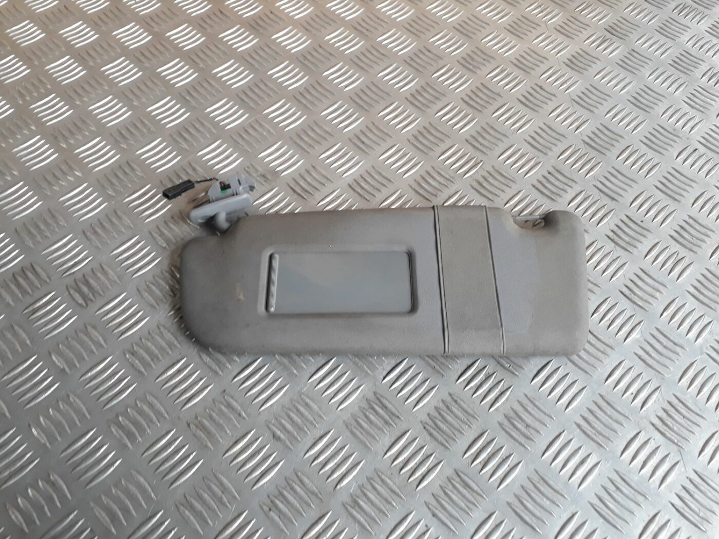 Saules aizsargs priekš AUDI A4 2000 AVANT 2 Saules aizsargs priekš AUDI A4 2000 AVANT