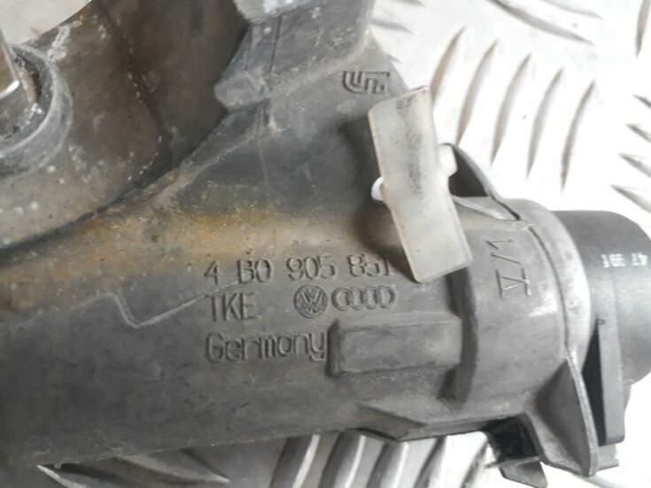 Aizdedzes slēdzene priekš AUDI A4 2000 AVANT