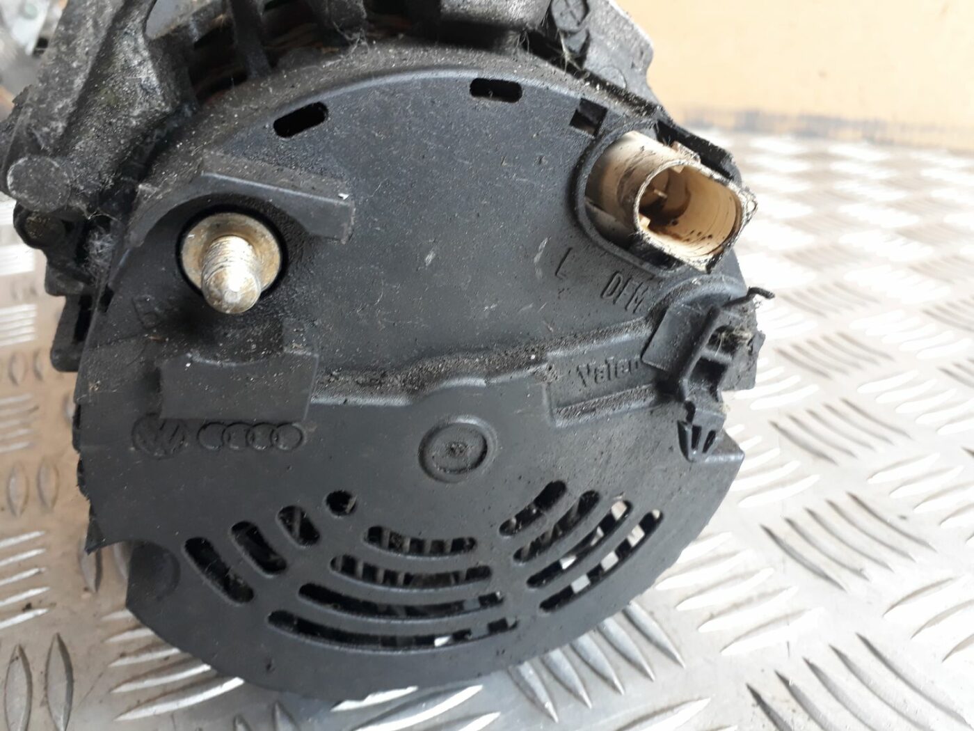 Ģenerators priekš AUDI A4 2000 AVANT 2 Ģenerators priekš AUDI A4 2000 AVANT