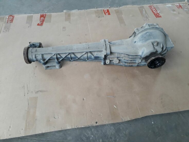 Aizmugurējais reduktors priekš AUDI A4 2000 AVANT
