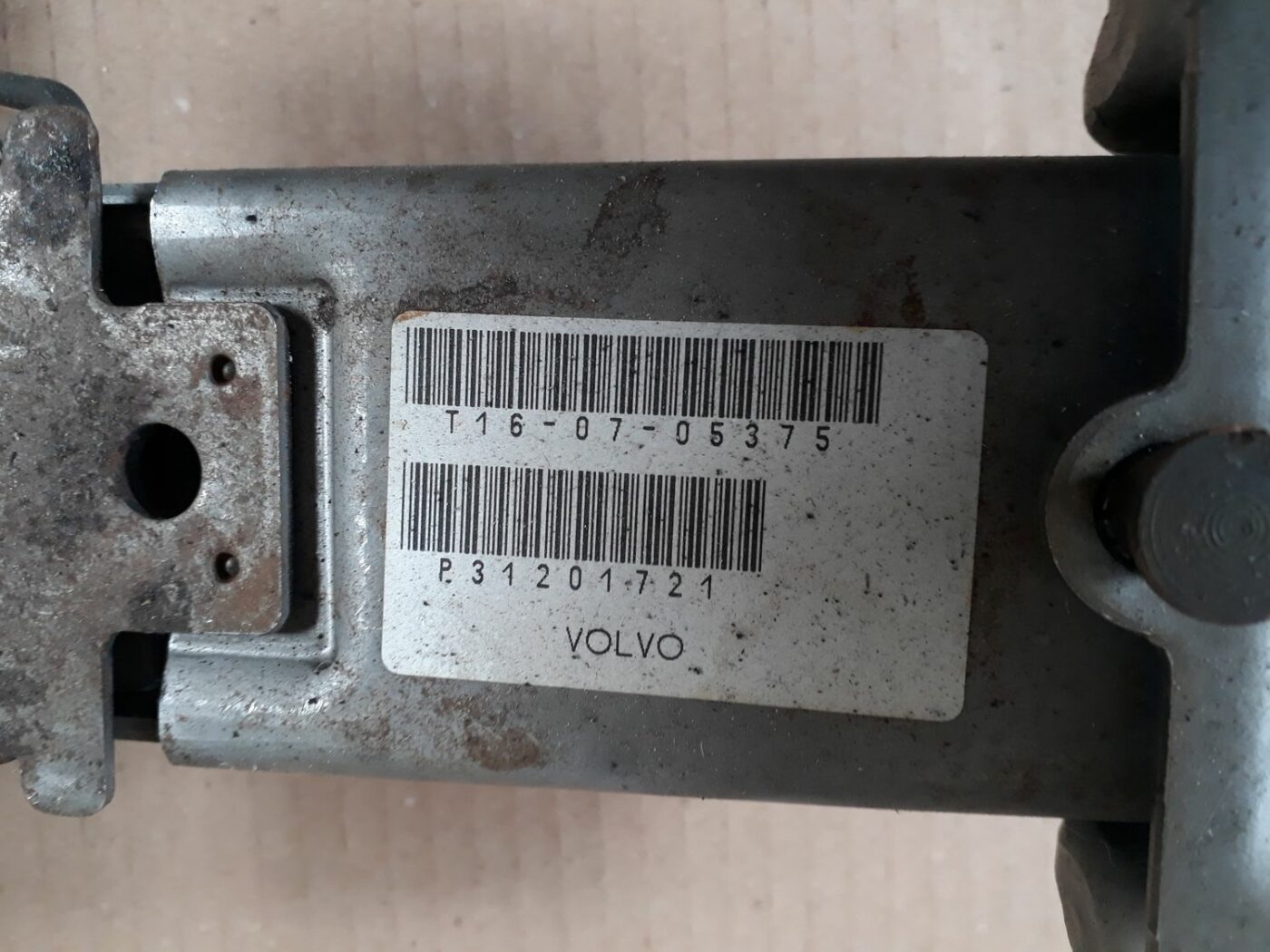 Stūres statne priekš VOLVO S60 2007 2 Stūres statne priekš VOLVO S60 2007