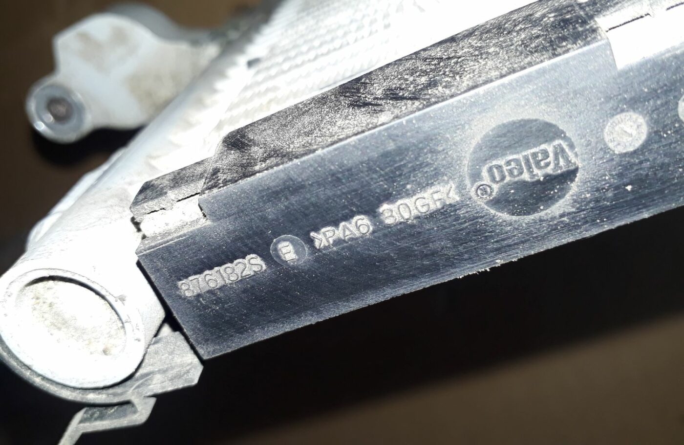 Gaisa kondicioniera radiators priekš VOLVO S60 2007 3 Gaisa kondicioniera radiators priekš VOLVO S60 2007