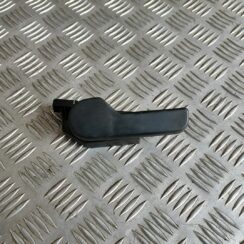 Pārsega atveršanas rokturis salonā priekš VW GOLF IV 1999