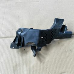 Dzinēja kabeļa vadu atbalsta plāksne priekš SKODA OCTAVIA 2008