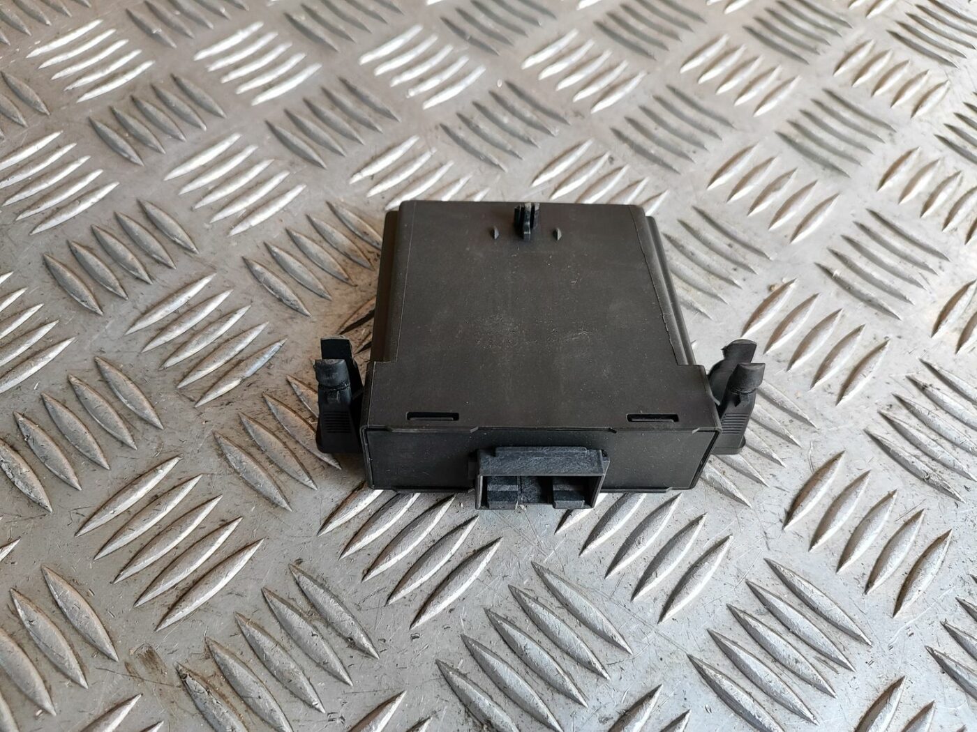 GATEWAY vadības bloks priekš SKODA OCTAVIA 2008 5 GATEWAY vadības bloks priekš SKODA OCTAVIA 2008