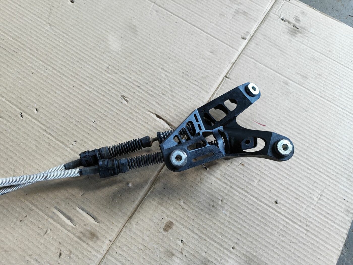 Ātrumu pārslēgšanas slēdzis priekš SKODA OCTAVIA 2008 5 Ātrumu pārslēgšanas slēdzis priekš SKODA OCTAVIA 2008