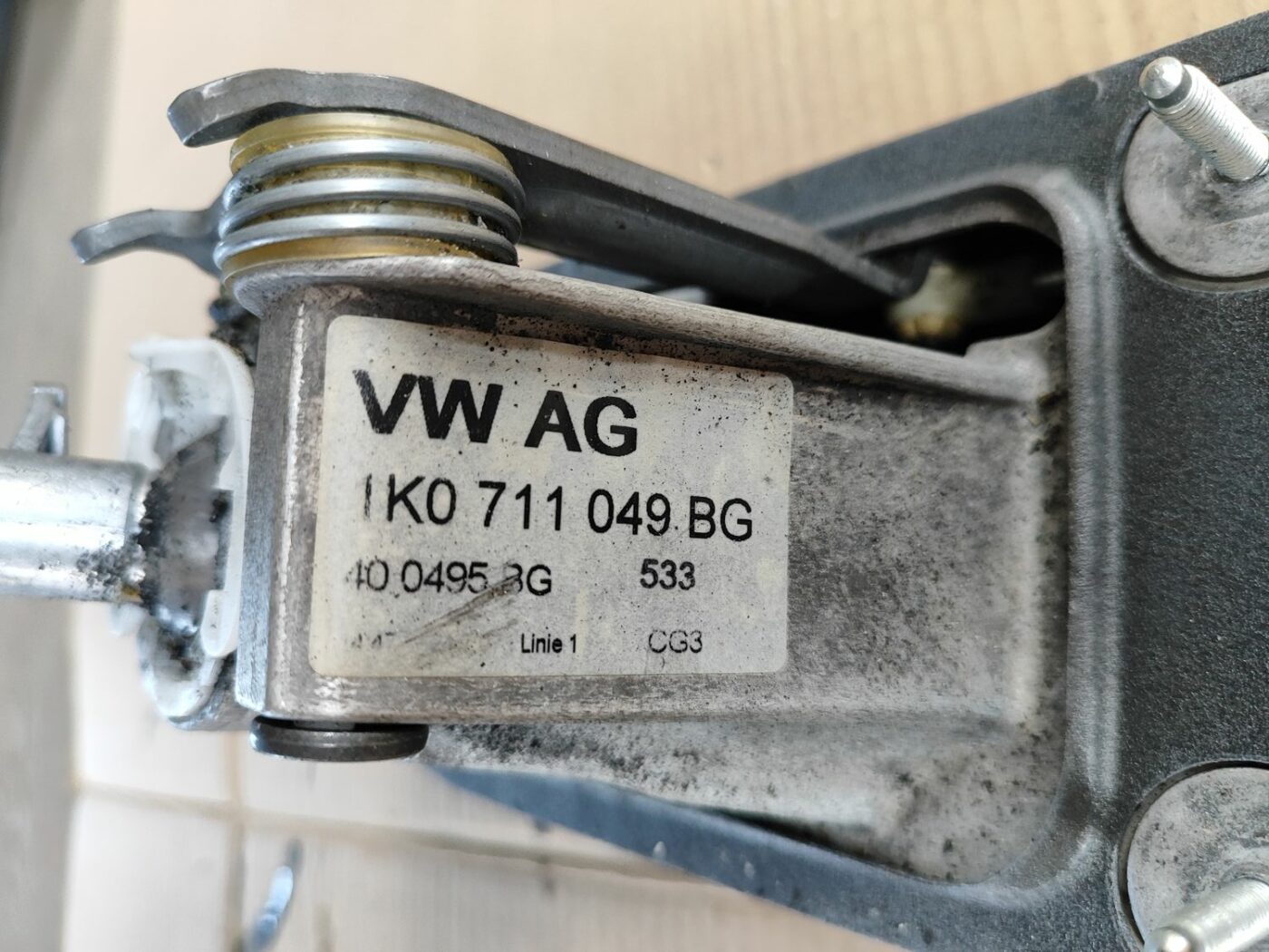 Ātrumu pārslēgšanas slēdzis priekš SKODA OCTAVIA 2008 4 Ātrumu pārslēgšanas slēdzis priekš SKODA OCTAVIA 2008