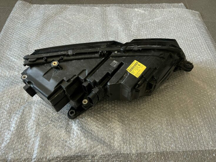 Led dienas gaitas lukturis priekš Skoda Octavia MK3 2013-2020