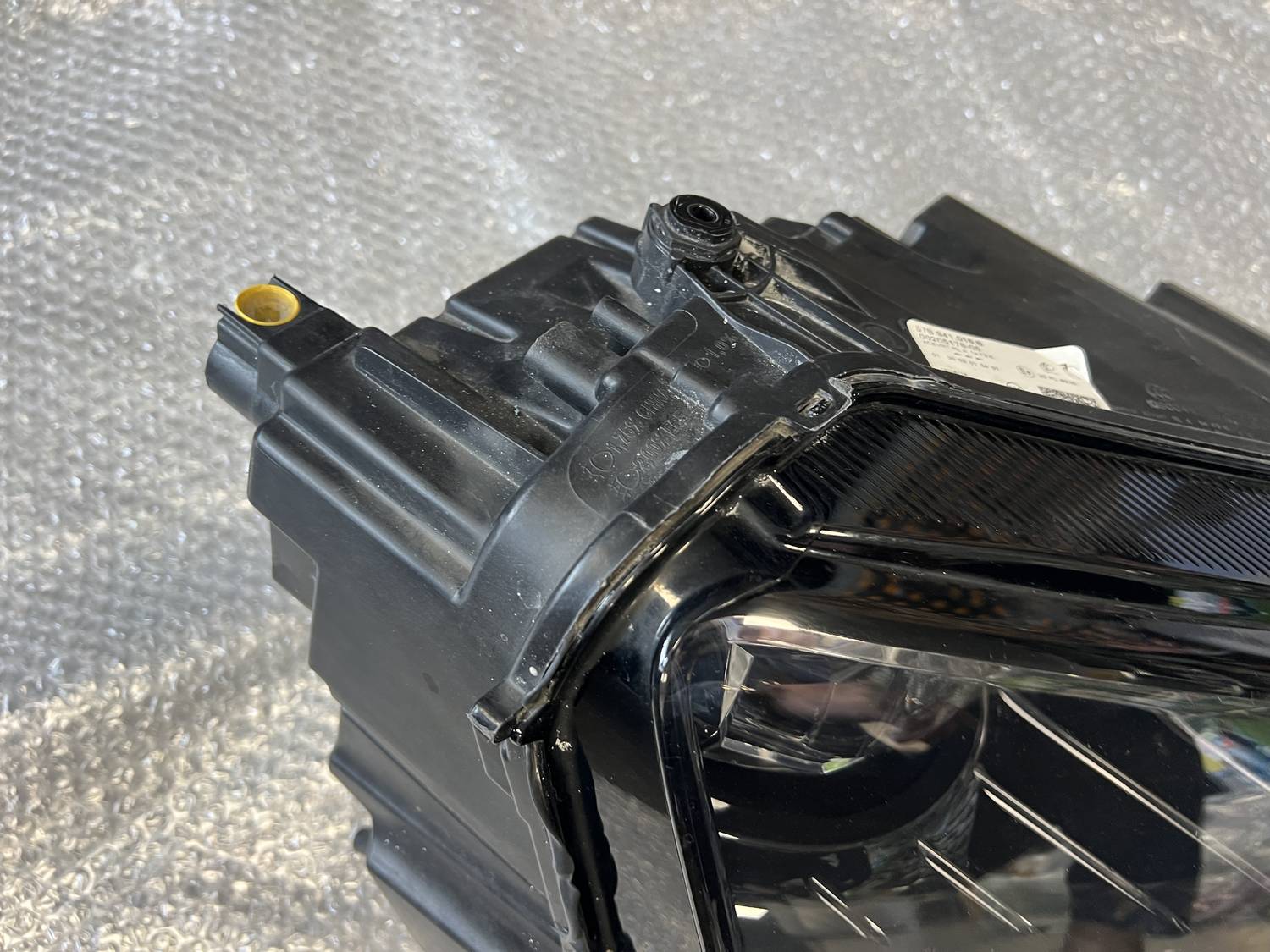 Priekšējais labais lukturis priekš Skoda Karoq 2017-2021 13 Priekšējais labais lukturis priekš Skoda Karoq 2017-2021